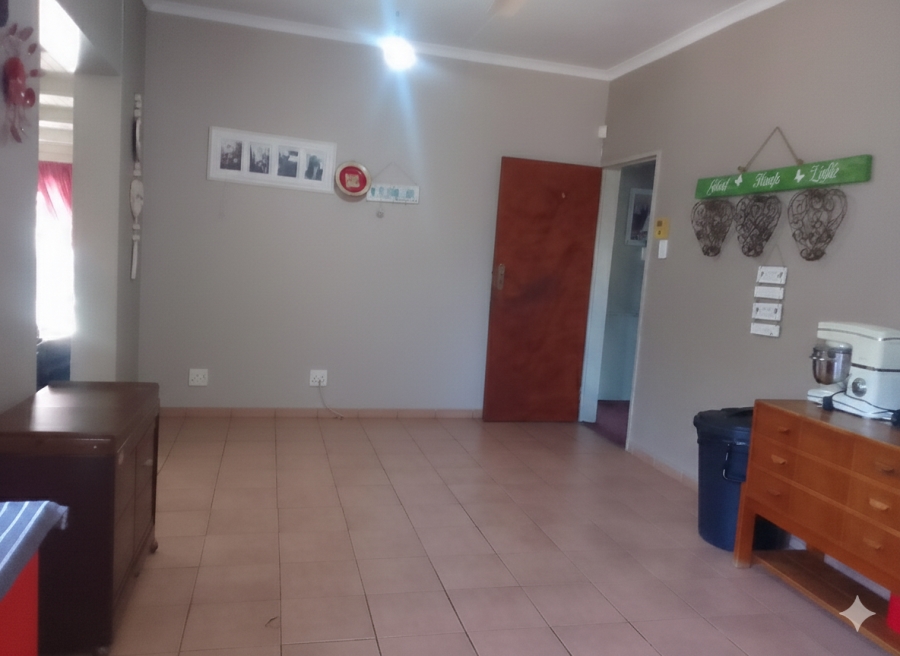 5 Bedroom Property for Sale in Protea Park North West